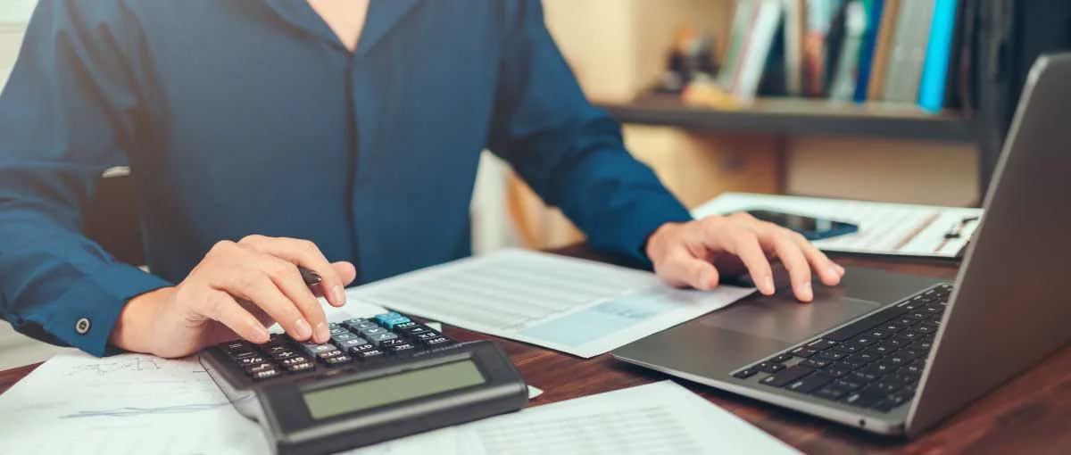 ホームページ制作費用イメージ