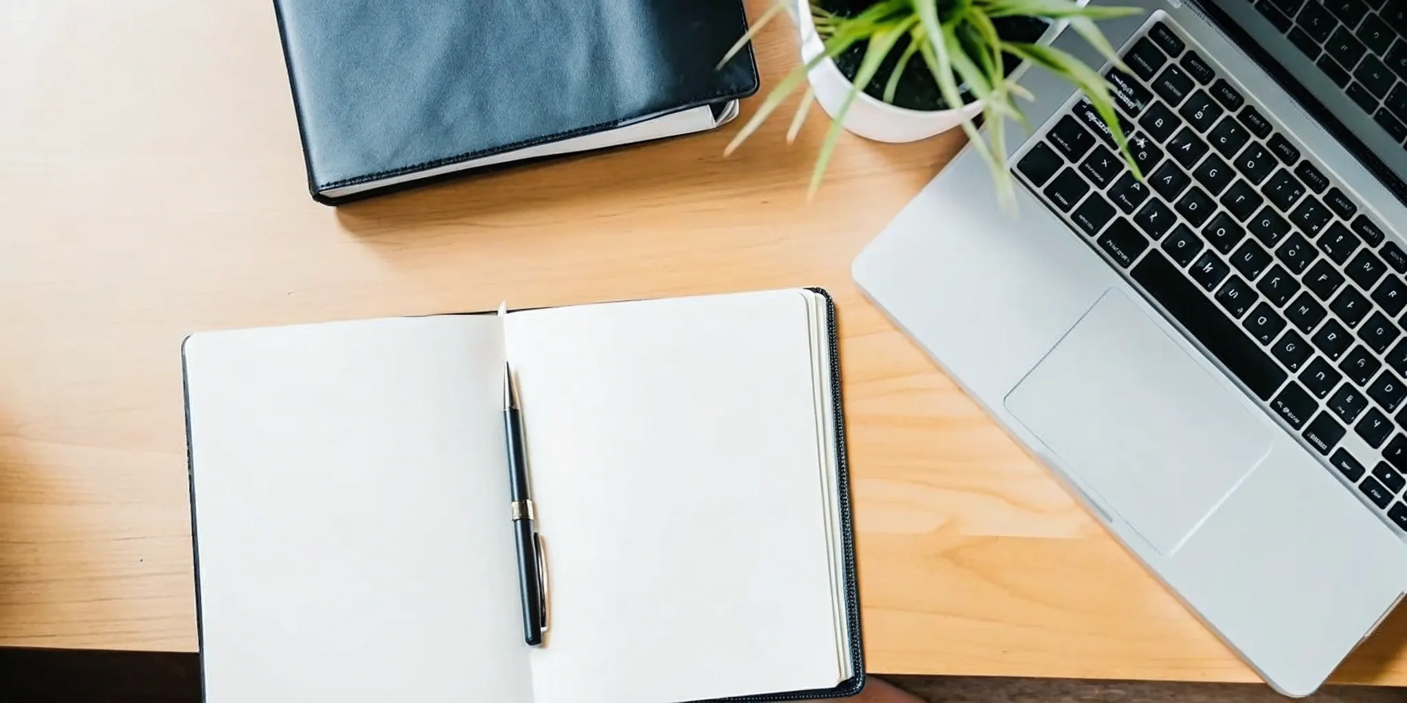 ホームページ制作コスト削減イメージ